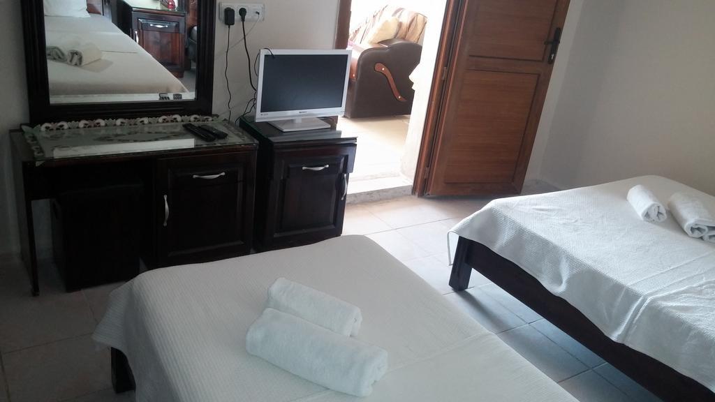 Delfin Otel 3*